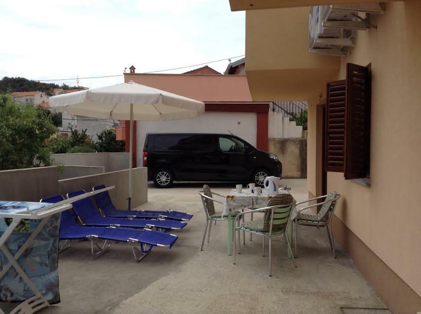 Apartments Villa Forida Mali Losinj Exterior photo